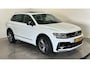 Volkswagen Tiguan 2.0 TSI 4Motion R-Line Business benzine automaat navigatie panoramadak trekhaak stoelverwarming parkeersensoren