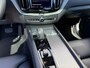 Volvo XC60 2.0 T6 Plug-in Hybrid AWD Plus Dark | PHEV | Panoramadak | Achteruitrijcamera | Keyless Entry | Lederen Bekleding | Stoelverwarming | Navigatie | Apple Carplay | Android Auto | Elektrisch Verstelbare Voorstoelen