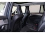 Volvo XC90 T8 Recharge AWD Ultra Dark - Luchtvering - Panorama/schuifdak - IntelliSafe Assist & Surround - 360º Camera - Bowers & Wilkins audio - Adaptieve LED koplampen - Verwarmde voorstoelen, stuur & achterbank - Parkeersensoren voor & achter - Elektr. bedienb. voorstoelen met geheugen - Geventileerde voorstoelen - Head up display - Draadloze tel. lader - Extra getint glas - Elektr. inklapbare trekhaak - 21' LMV