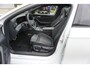 Volkswagen Passat Variant 1.5 eHybrid 272pk R-Line Edition | SoH 99% | Head-up | Panoramadak | Trekhaak