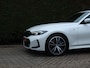 BMW 3-Serie Touring 330e xDrive M Sport Pro | Panoramadak | M Stoelen | BTW auto