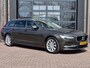 Volvo V90 2.0 T4 Momentum | Automaat | LED | Trekhaak | App-connect | Leder | Stuur & stoelverwarming | BLIS | Elek. stoelen | Elek. achterklep |