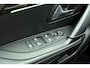 Peugeot e-208 EV GT 350 50 kWh 136pk | Navigatie | Camera | Climate Control | Stoelverwarming | Zwart Dak | Cruise Control | Parkeersensoren | Keyless Start