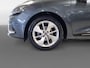 Renault Clio Estate 0.9 TCe Limited * Dealer Onderhouden  * Navigatie * Cruise Control * LM Velgen 16" * Parkeersensor * 12 Maanden Bovag Garantie *