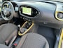 Toyota Aygo X 1.0 VVT-i MT Pulse | Keyless entry | Navigatie | Licht metalen velgen | Automatische airco | Draadloze telefoonlader |
