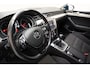 Volkswagen Passat 1.6 TDI Connected series [Pano Trekhaak Led Elekt.stoel]