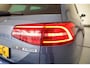 Volkswagen Passat 1.6 TDI Connected series [Pano Trekhaak Led Elekt.stoel]