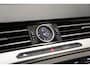 Volkswagen Passat 1.6 TDI Connected series [Pano Trekhaak Led Elekt.stoel]