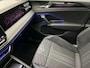 Volkswagen Tiguan R-Line Edition 1.5 TSI eHybrid 272pk DSG Automaat Trekhaak, Panoramadak, Navigatie, Black style, Achteruitrijcamera, Elektrische achterklep
