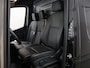 Mercedes-Benz Sprinter 317 CDI | Aut. | L2 H2 | Pro | 3500 KG. Trekhaak | | 3 zits | Stoelverwarming | Achteruitrijcamera | Vloer en Wand betimmering | LM Velgen | Trekhaak | Climate Control | LED Koplampen | Certified