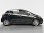 Toyota Yaris 1.5 Hybrid Design | Navigatiesysteem | Climate Control | Camera Achter | Regensensor | Cruise Control | 15” Lichtmetalen Velgen | Bluetooth telefoonvoorbereiding