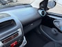 Peugeot 107 1.0-12V Urban Move 68PK Airco,ElektrRamen,Isofix,Toerenteller,Radio/Cd-Speler,5-Deurs,Enz.