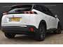 Peugeot e-2008 EV GT Pack 50 kWh 3 Fase 88% SOH | Alcantara | Stoelverwarming | Sfeerverlichting | 18"LMV | Climate Control | Navigatie | !!