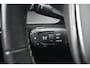 Peugeot e-2008 EV GT Pack 50 kWh 3 Fase 88% SOH | Alcantara | Stoelverwarming | Sfeerverlichting | 18"LMV | Climate Control | Navigatie | !!