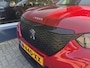 Peugeot 2008 1.2 Turbo 100 PK Active Pack | Trekhaak 1200 KG | LED Verlichting | Navigatie via Telefoon | Camera | Parkeersensoren | Climate Control | Cruise Control | Lichtmetalen velgen |