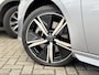 Peugeot 308 SW GT 1.6 HYbrid PHEV 225pk e-EAT8 | NAVI | STUUR+VOORRUITVERW. | FOCAL HIFI | ELEKTR. A.KLEP | 360° CAMERA | ALL-SEASONBANDEN | KEYLESS ENTRY |