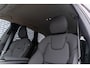 Volvo XC60 T8 Plug-in Hybrid AWD Plus Dark | Google | Long Range | 360 Camera | Stuurverwarming | Adaptieve Cruise Control | Harman Kardon Audio | Elek. Stoelen | Zitverlenging | Keyless Entry | DAB | Dodehoekdetectie | Stoelverwarming Voor + Achter | Getint Glas | Elektrische Achterklep | Apple Carplay | Android Auto | 19" LM