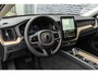 Volvo XC60 T8 Plug-in Hybrid AWD Plus Dark | Google | Long Range | 360 Camera | Stuurverwarming | Adaptieve Cruise Control | Harman Kardon Audio | Elek. Stoelen | Zitverlenging | Keyless Entry | DAB | Dodehoekdetectie | Stoelverwarming Voor + Achter | Getint Glas | Elektrische Achterklep | Apple Carplay | Android Auto | 19" LM