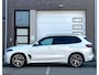 BMW X5 xDrive50e High Executive M Sport / BMW Nieren Iconic Glow / Head-UP / Panodak / Luchtvering / Soft Close / Harman-Kardon / 360 Camera / Trekhaak / Park Assist Prof / Individual Leder Merino / Zwarte Hemel / 1e Eigenaar!
