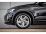 Volkswagen T-Roc 1.5 TSI 150pk DSG R-Line | Adaptive Cruise | Trekhaak Afneembaar | Voorstoelen Verwarmd