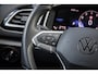 Volkswagen T-Roc 1.5 TSI 150pk DSG R-Line | Adaptive Cruise | Trekhaak Afneembaar | Voorstoelen Verwarmd