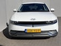 Hyundai Ioniq 5 Connect 77.4 kWh Automaat / Dealer onderhouden / Accu SoH 100% / 1.600 kg afn. trekhaak / Batterijgarantie 8 jaar / Warmtepomp / CCS snel laden / Navigatie / Apple Carplay Android / Stuur-, stoel- & achterbankverwarming / 19" LM wielen & All Season banden /