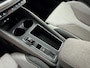 Skoda Enyaq iV 60 First Edition | Navi | Camera | Elek. Stoelen | Warmtepomp | Carplay | Stoel/ Stuurverwarming |
