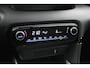 Toyota Yaris 1.5 Hybrid Dynamic | Lage kilometerstand | Parkeercamera | Navigatie |