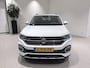 Volkswagen T-Cross 1.0 TSI Comfortline 116 PK | Automaat | R-Line Exterieur | Apple Carplay | Dodehoeksensoren | Stoelverwarming | Parkeersensoren | Adaptive Cruise Control | Digital Cockpit Pro | Navigatie | Rijstrookhulp | DAB Radio | Lichtmetalen Velgen | Getinte Ruiten | Bluetooth | Airco | Verlichting Automatisch |