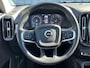 Volvo XC40 2.0 B4 Business Pro - Adaptive Cruisecontrole - Stoelverwarming - Stuurverwarming - Trekhaak wegklapbaar - 19''Lichtmetaal