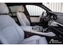 BMW X5 xDrive45e High Executive M-sport, comfort stoelen, BTW, panoramadak, trekhaak, 22"