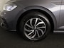Volkswagen Polo 1.0 TSI Life 95PK | Navigatie via app | parkeersensoren | lm velgen