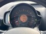 Toyota Aygo 1.0 VVT-i x-cite | Nieuwe koppeling, Lichtmetalen velgen, Parkeercamera, Bluetooth, Stuurbediening, Privacy Glass, Zwart dak, Airco