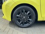 Toyota Aygo 1.0 VVT-i x-cite | Nieuwe koppeling, Lichtmetalen velgen, Parkeercamera, Bluetooth, Stuurbediening, Privacy Glass, Zwart dak, Airco