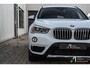 BMW X1 sDrive20i Orange Edition II panodak, sportstoelen, leder, trekhaak