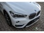 BMW X1 sDrive20i Orange Edition II panodak, sportstoelen, leder, trekhaak