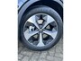 Volvo XC40 2.0 B4 Plus Dark Panorama dak / Nubuck bekleding / Extra getint glas / 19" 5-y spaaks wielen