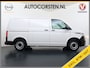 Volkswagen Transporter 2.0TDI 150PK Automaat L1H1 28 3-Persoons Euro 6 Trekhaak Navi* Apple Carplay Android Auto Airco Cruise Control Pdc Comfortline Betonplex Vloer Lat om Lat Wandbetimmering Schuifdeur 2.500KG Trekgewicht 1e Eigenaar Origineel Nederlandse Bestelbus