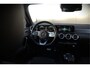 Mercedes-Benz A-klasse 250 e Business Solution AMG Limited | Stoelverwarming | Camera | Ambiance Verlichting | Keyless | Apple Carplay | Navigatie | Cruise Control | SOH 94,32%