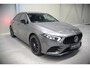 Mercedes-Benz A-klasse 250 e Business Solution AMG Limited | Stoelverwarming | Camera | Ambiance Verlichting | Keyless | Apple Carplay | Navigatie | Cruise Control | SOH 94,32%