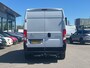 Citroën Jumper Dubbele cabine 2.2 BlueHDi 140pk L3H2 3.3t | 7 zitplaatsen | Navigatie | Cruise control | Trekhaak | Parkeersensoren | Sidesteps | Lichtmetalen velgen | Carplay/ Android Auto