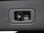 Mercedes-Benz GLC 300e 4MATIC AMG Line | Luchtvering | Panoramadak | Rijassistentie | Trekhaak | Treeplanken | Burmester | Memory | 360 camera | Achterasbesturing |