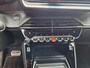 Peugeot e-2008 EV GT Pack 50 kWh Parkeersensoren V+A/ Camera/ Cruise control/ Stoelverwarming/ Rijklaarprijs!