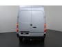 Mercedes-Benz eSprinter 314 L2 H2 PRO | 81 kWh | 100% elektrisch | 2000kg Trekhaak | 115Kw/u DC Snelladen | Smartphone integratie pakket | Carplay | Camera | Comfort bestuurdersstoel |