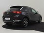 Volkswagen T-Roc 1.5 TSI Sport 150pk DSG/AUTO | Trekhaak | Panorama dak | Dodehoekdetectie  | Navigatie | Adaptief cruise control | Camera achter | Stoelverwarming | 17|"LMV"