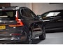 Volvo XC60 2.0 T6 Plug-in hybrid AWD Panoramadak|HUD|ACC|Dealer onderhouden|