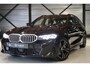 BMW 3-Serie Touring 330i xDrive M SPORT|Automaat|LED|Camera|Navi|Sfeerverlichting|HIFI|Alarm|19inch