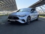 Mercedes-Benz CLA 200 Business Solution AMG 58 kWh EQ | Night | Panoramadak | Distronic | Achteruitrijcamera| Dodehoekassistent | Stoelverwarming |