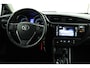 Toyota Auris 1.2T Aspiration | Automaat | 1300 kg trekgewicht | Airco | Cruise Control | Achteruitrijcamera |
