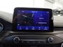 Ford Focus Wagon 1.0 EcoBoost Vignale 125pk, Full options!!, Navigatie, Achteruitrijcamera, Clima controle, Cruise controle, Trekhaak wegklapbaar,  Led/Xenon verlichting, Pdc V/A, Parkeer assistent, Lederen bekleding, Stoel verwarming,  Bovag afleverpakket 695,-